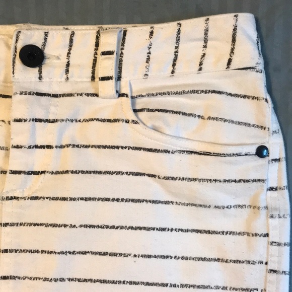 Striped Denim Mini Skirt - Picture 2 of 7